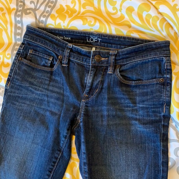 Ann Taylor Loft modern boot cut jeans size 25/0 - Picture 2 of 8